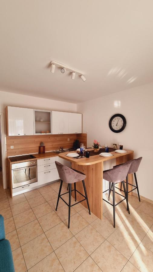 Apartmani Palma نوفاليا المظهر الخارجي الصورة